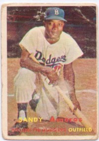 1957 Topps #201 Sandy Amoros front image