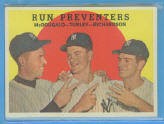 1959 Topps #237A Run Preventers/Gil McDougald/Bob Turley/Bobby Richardson GB