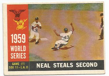 1960 Topps #385 World Series Game 1/Charlie Neal/Steals Second
