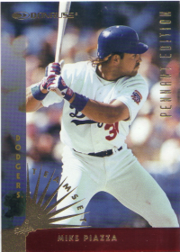 1997 Donruss Team Sets Pennant Edition #111 Mike Piazza front image