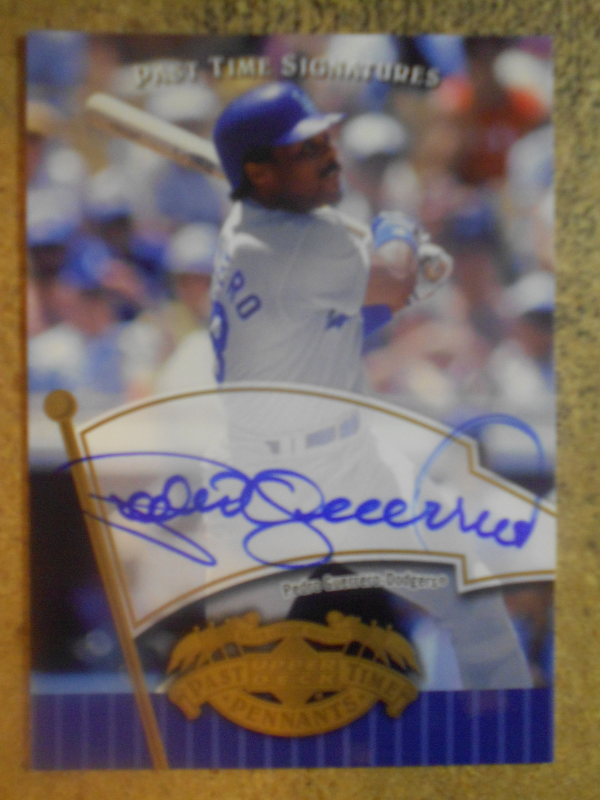 2005 UD Past Time Pennants Signatures Gold #PG Pedro Guerrero T3