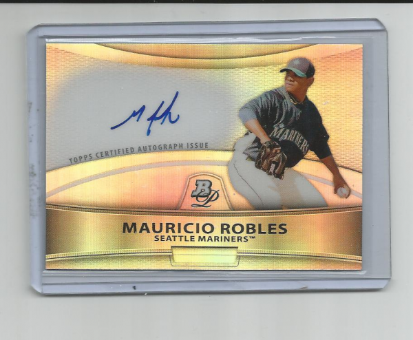 2010 Bowman Platinum Prospect Autographs Refractors #MRO Mauricio Robles