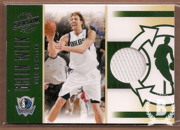 2010-11 Panini Season Update Green Week Jerseys #10 Dirk Nowitzki/399