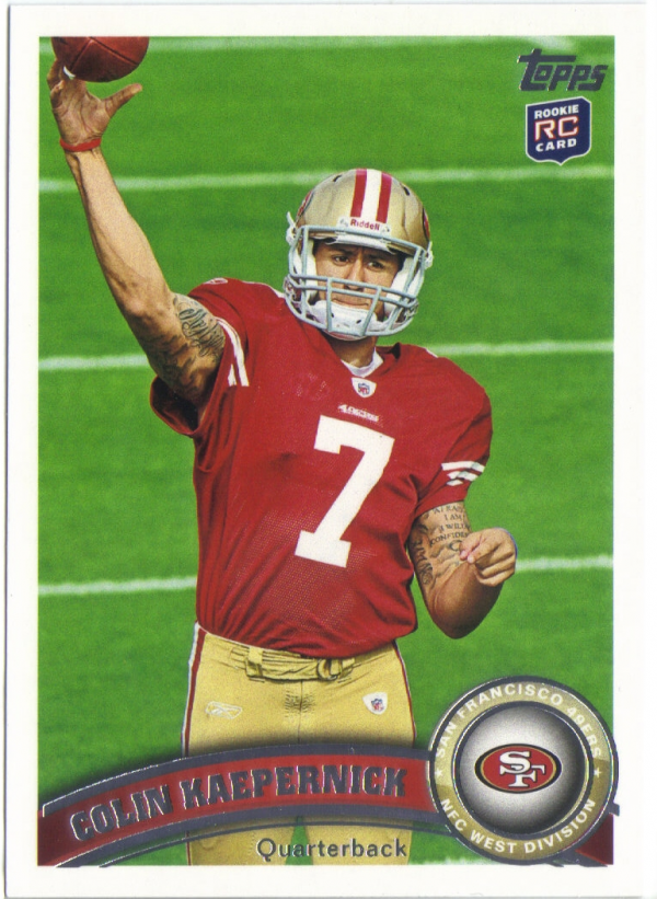 2011 Topps #413A Colin Kaepernick RC/(passing the football)