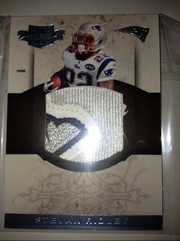 2011 Panini Plates and Patches Rookie Jumbo Materials Prime #31 Stevan Ridley