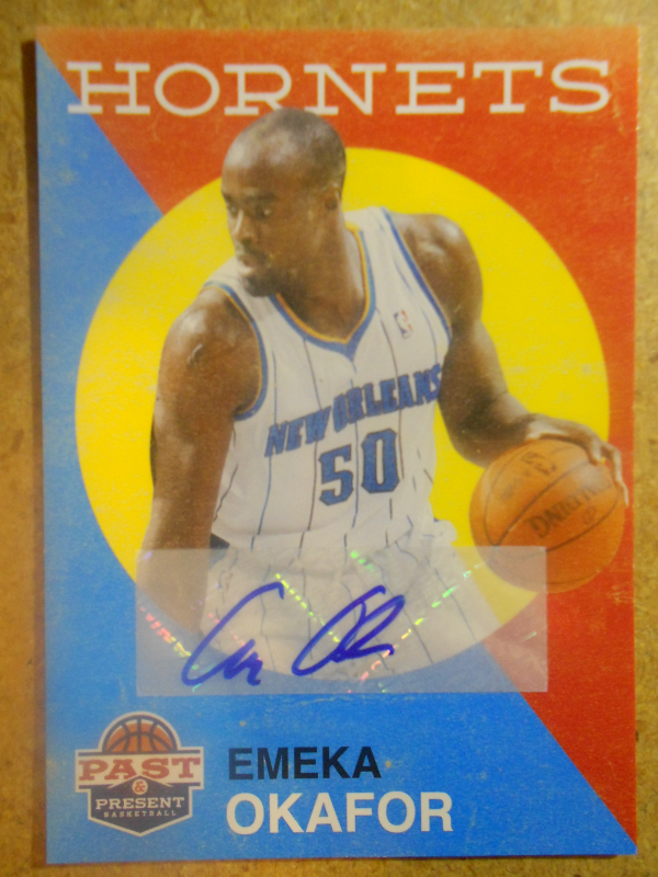 2011-12 Panini Past and Present Autographs #157 Emeka Okafor
