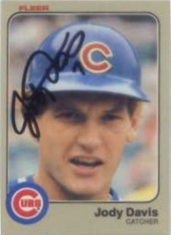 1983 Fleer #494 Jody Davis HAND AUTOGRAPHED