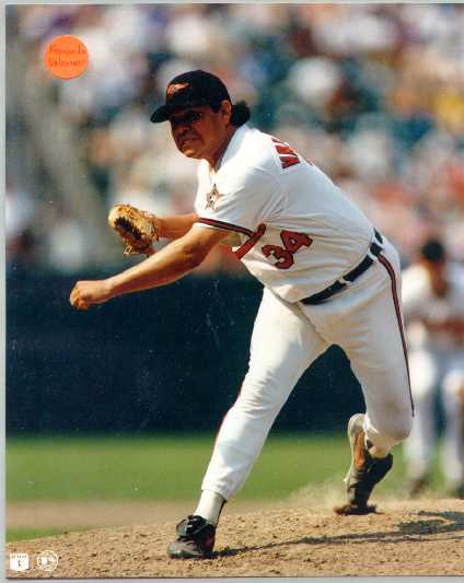 Orioles Fernando Valenzuela 8 x 10 color photo