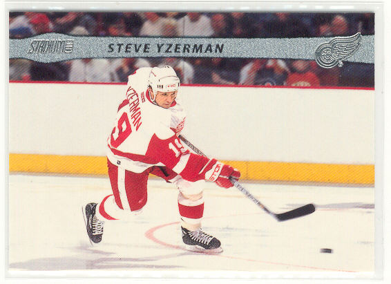 2001-02 Stadium Club #24 Steve Yzerman