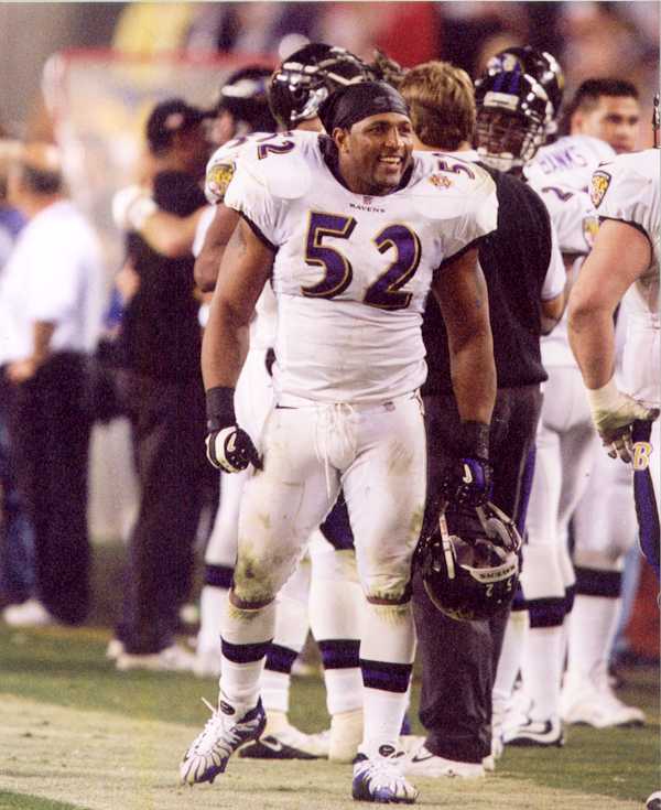 Baltimore Ravens Ray Lewis Superbowl photo