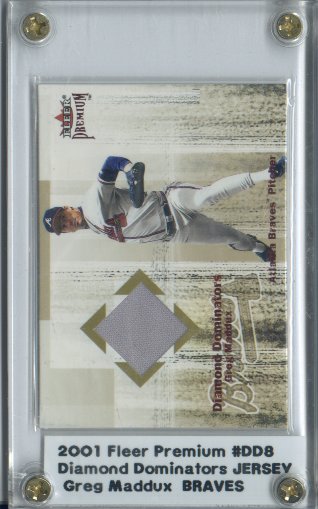 2001 Fleer Premium Diamond Dominators Game Jersey #DD8 Greg Maddux