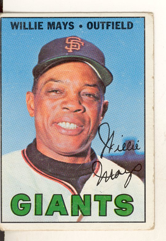 1967 Topps #200 Willie Mays UER ('63 Sna Francisco on Card Back)