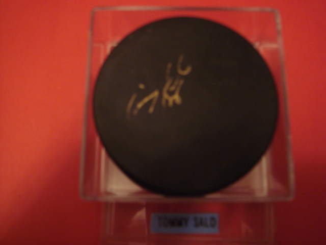 Tommy Salo Autographed Blank Puck With COA Light Autograph