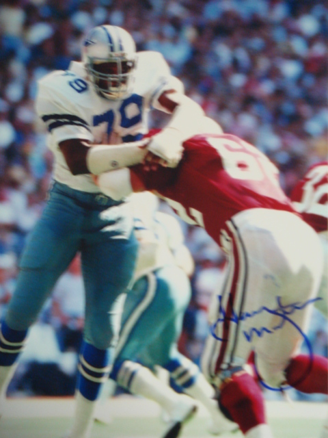 Harvey Martin Autographed 8 x 10 Cowboys Picture with PSA Coa