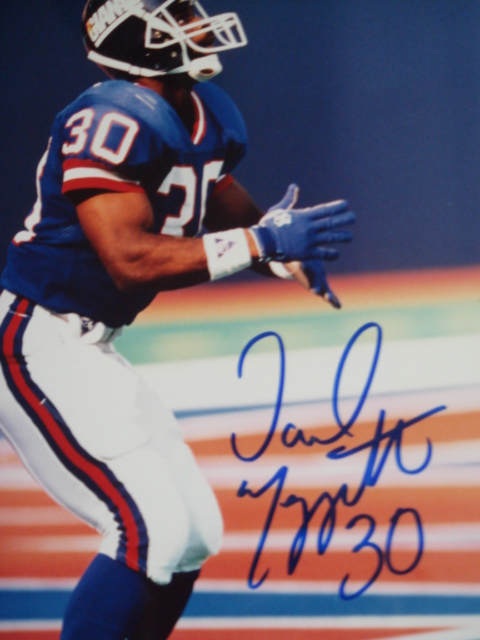 Amani Toomer autographed 8 x 10 Giants Picture with Coa