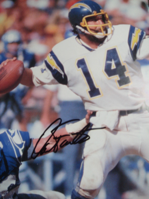Dan Fouts autographed 8 x 10 Chargers Mag. Picture With Coa