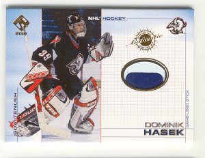 2000-01 Private Stock Game Gear #9 Dominik Hasek S