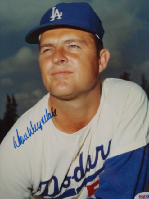 Don Drysdale Autographed 8 x 10 Dodgers picture with PSA Coa
