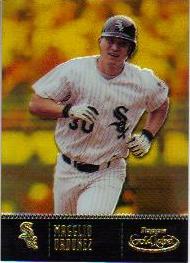 2001 Topps Gold Label Class 1 Gold #70 Magglio Ordonez
