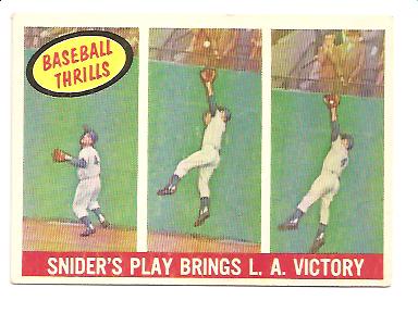 1959 Topps #468 Duke Snider BT/LA Victory