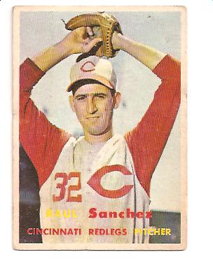 1957 Topps #393 Raul Sanchez RC