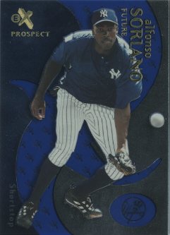 2000 E-X Essential Credentials Future #87 Alfonso Soriano/4