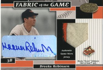 2002 Leaf Certified Fabric of the Game #13INA Brooks Robinson HOF 83 AU/5