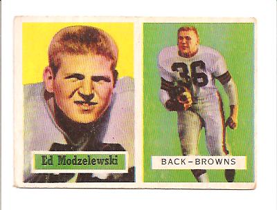 1957 Topps #127 Ed Modzelewski DP