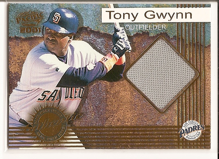 2001 Pacific Game Jersey #7 Tony Gwynn