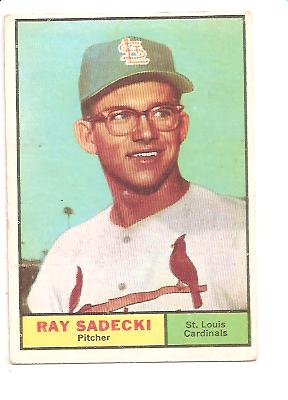1961 Topps #32 Ray Sadecki