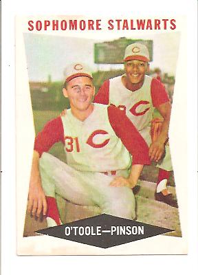1960 Topps #32 Sophomore Stalwarts/Jim O'Toole/Vada Pinson