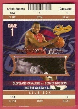 2003-04 Fleer Authentix Club Box #104 LeBron James