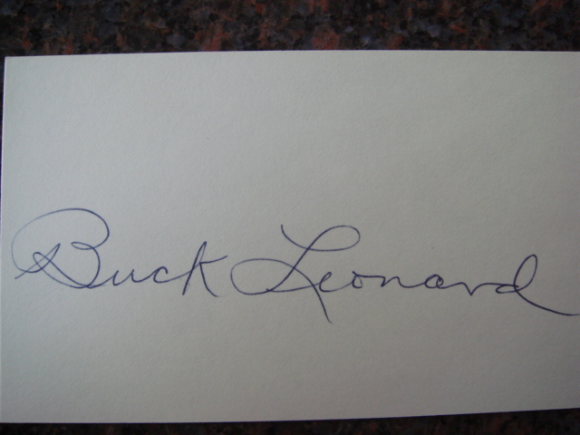 Buck Leonard Autographed 3 X 5 Card With COA
