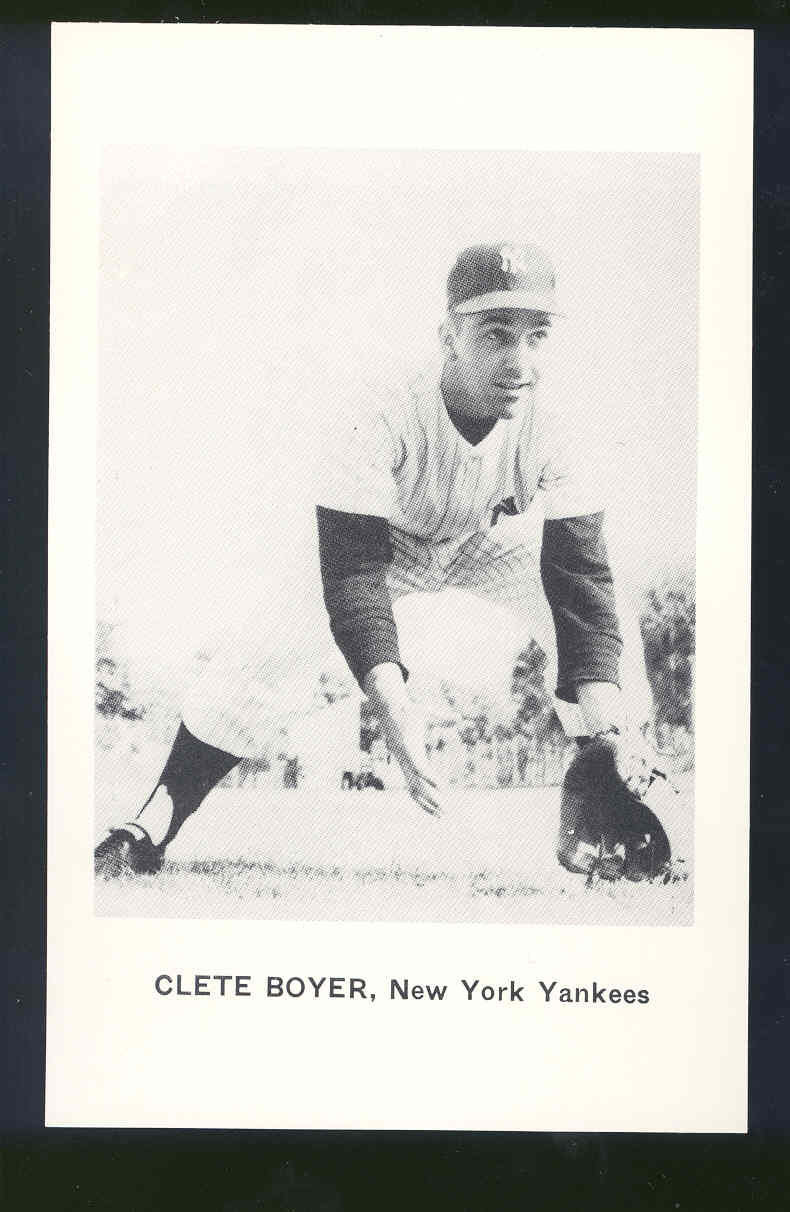 Post Card Black & White Vintage Photo Yankees 5 1/2