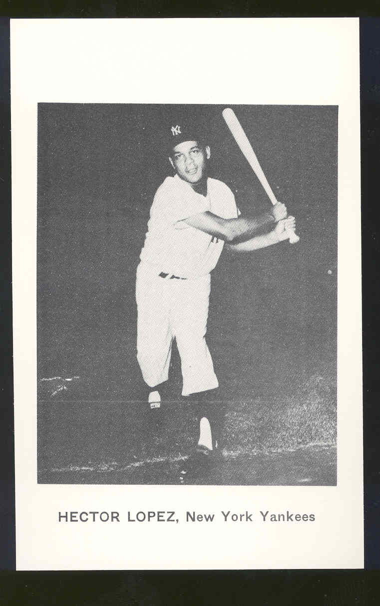 Post Card Black & White Vintage Photo Yankees 5 1/2