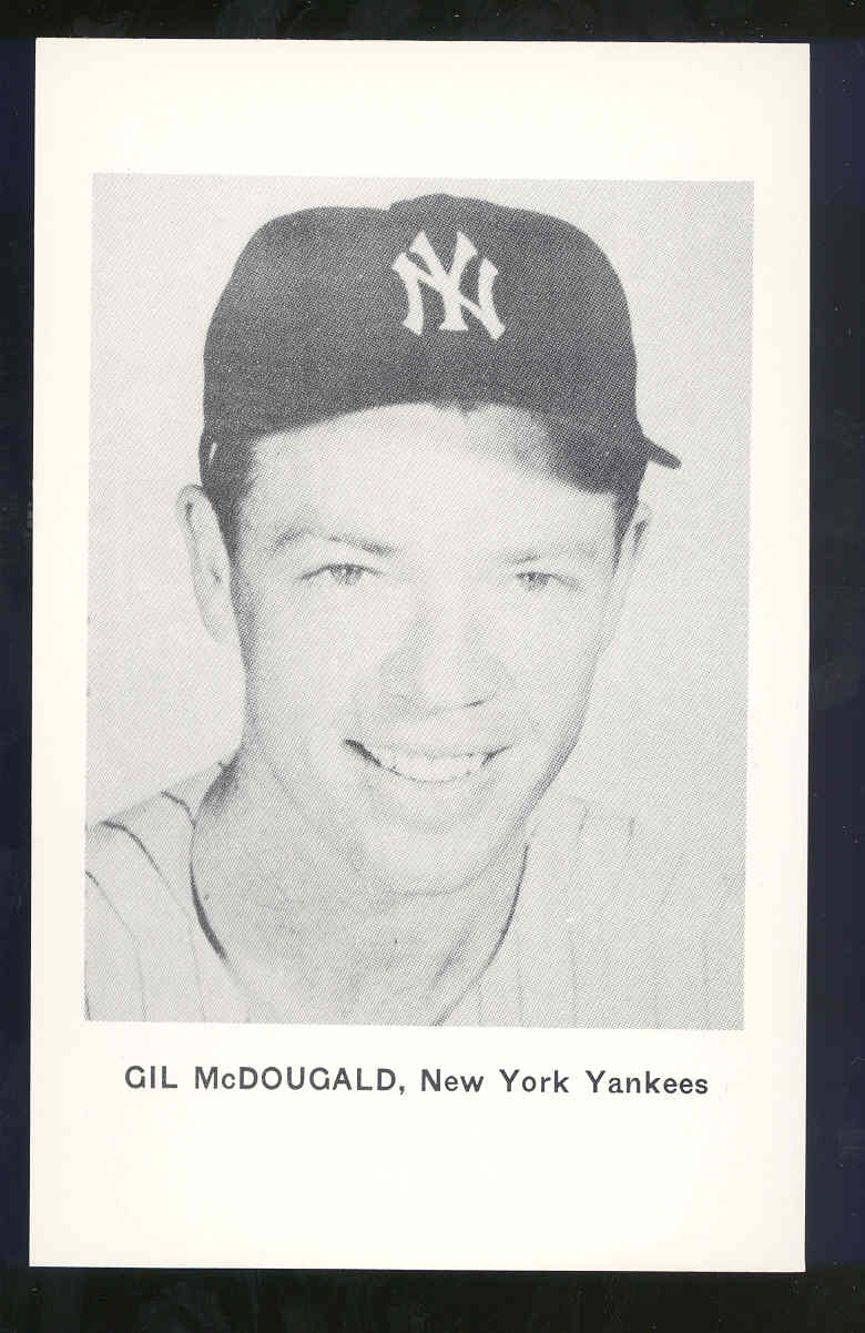 Post Card Black & White Vintage Photo Yankees 5 1/2