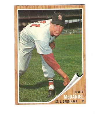 1962 Topps #522 Lindy McDaniel