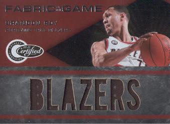 2010-11 Totally Certified Fabric of the Game Jumbo Team #22 Brandon Roy/299