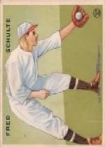 1933 Goudey #112 Fred Schulte RC