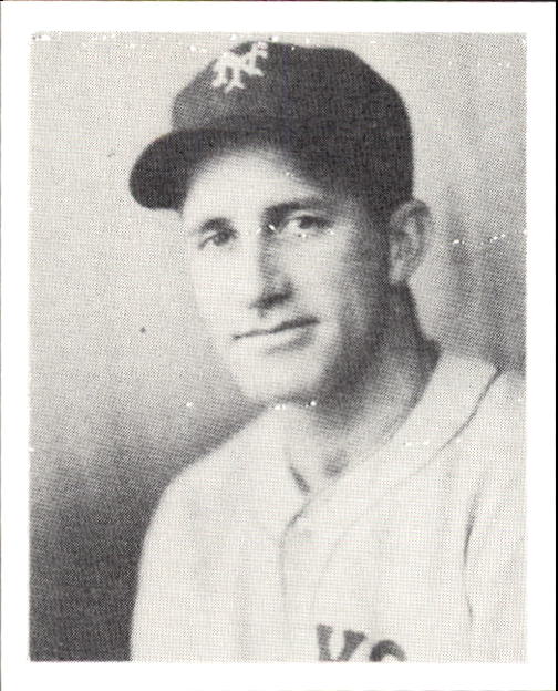 1939 Play Ball #23 Burgess Whitehead RC