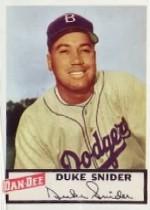 1954 Dan-Dee #24 Duke Snider