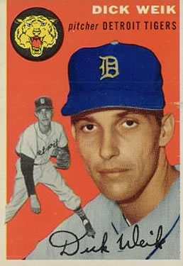 1954 Topps #224 Dick Weik RC