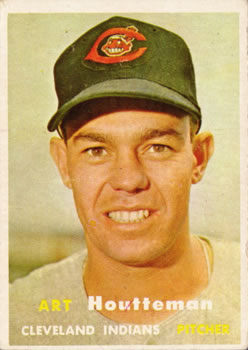 1957 Topps #385 Art Houtteman