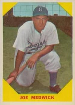 1960 Fleer #22 Joe Medwick