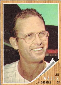1962 Topps #129B Lee Walls Facing Left - Pinstripes