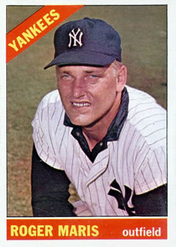 1966 Topps #365 Roger Maris UER (Wrong Birth Year)