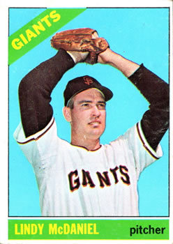 1966 Topps #496 Lindy McDaniel
