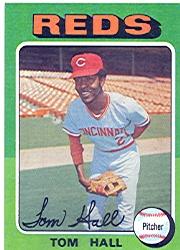 1975 Topps #108 Tom Hall