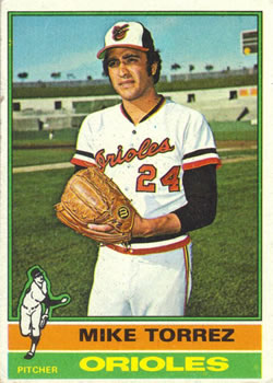 1976 Topps #25 Mike Torrez