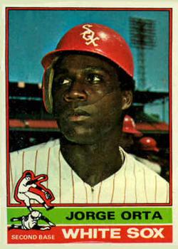 1976 Topps #560 Jorge Orta